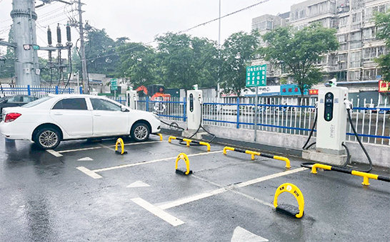 公共停車場.jpg